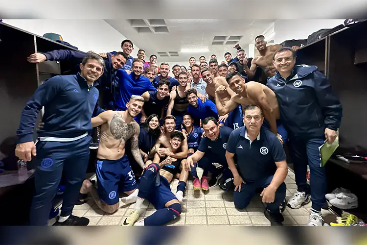 Cruz Azul domina a Querétaro con su tercera victoria al hilo