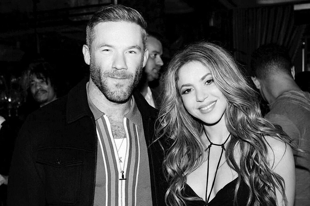 Eleva Shakira rumores de romance con ex jugador de la NFL