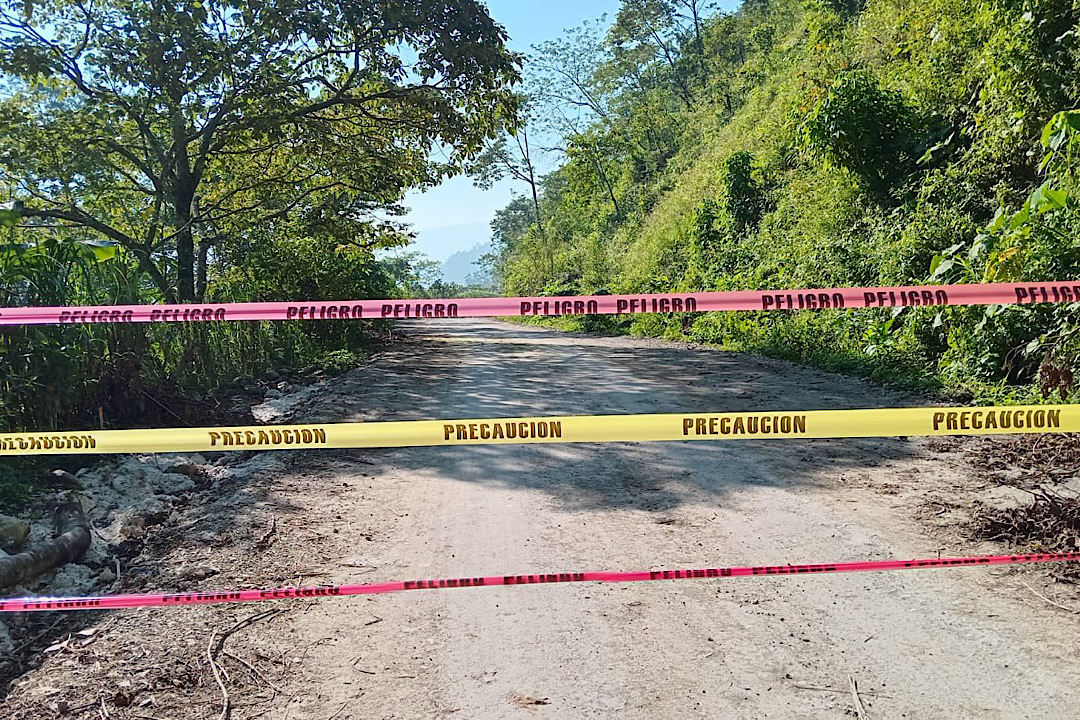 Derrumbe en Mixtla de Altamirano deja incomunicadas a seis localidades | Video