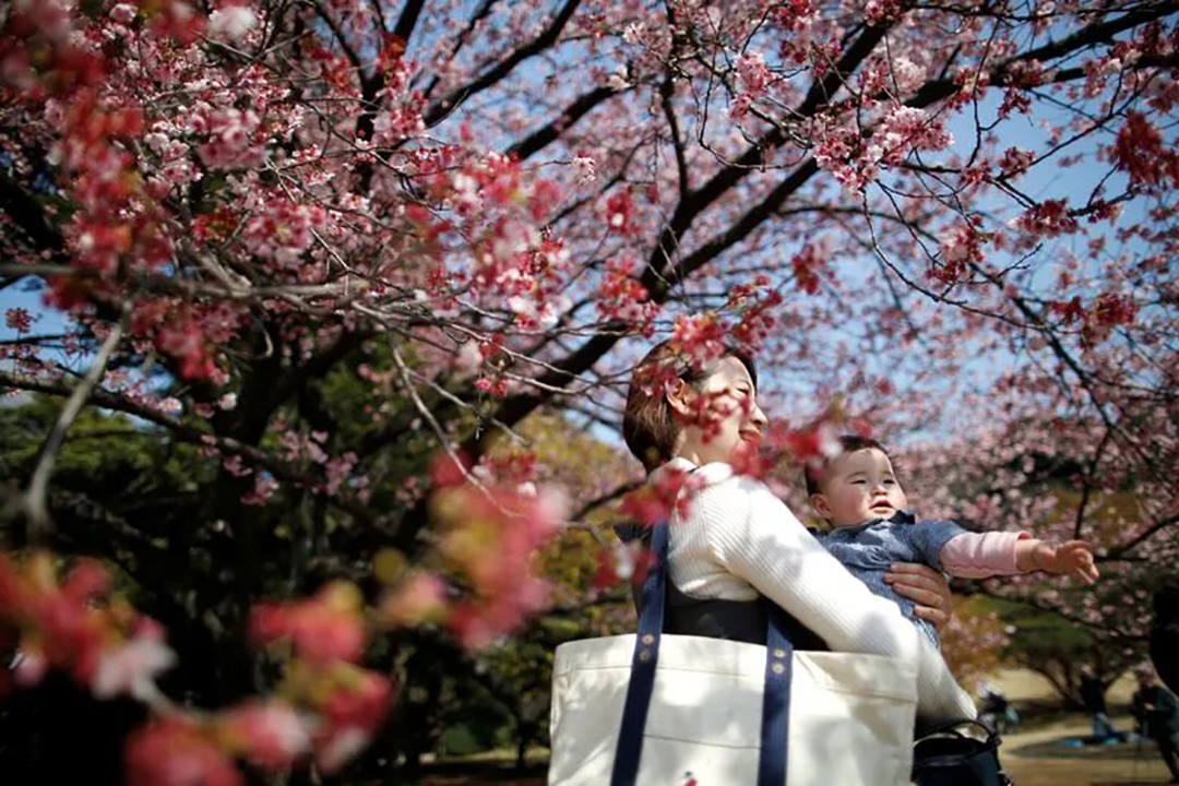 Natalidad en Japón cae a mínimo histórico