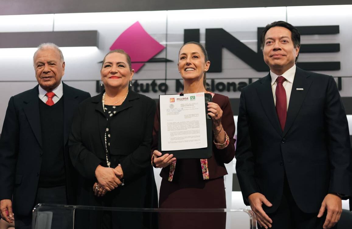 Claudia Sheinbaum se registra ante el INE como candidata a la Presidencia de México