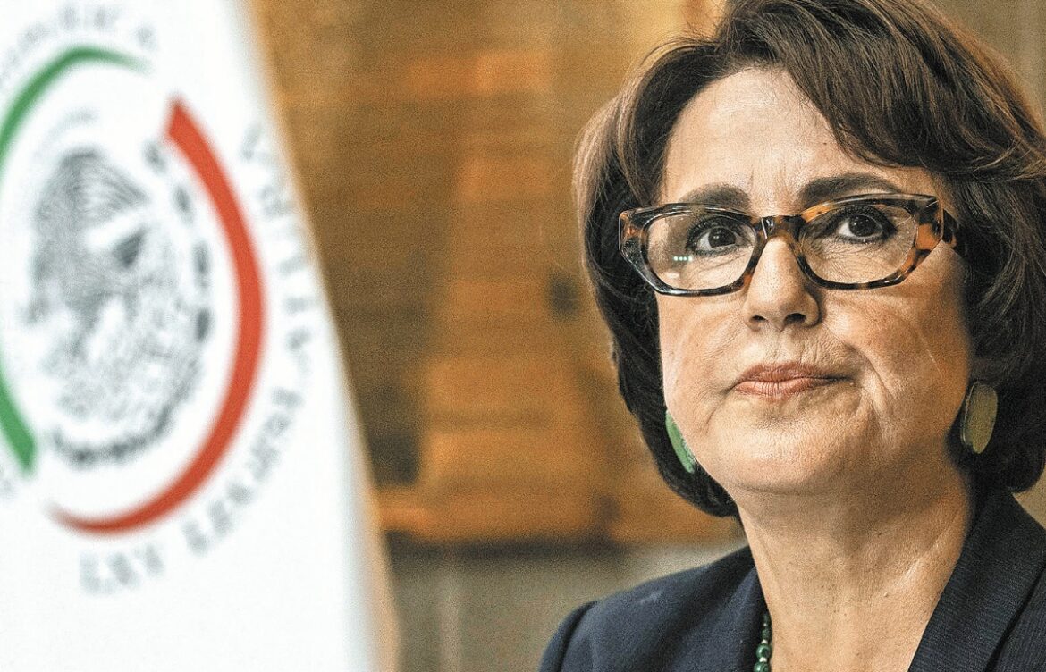 Chertorivski confirma que Patricia Mercado continúa con MC