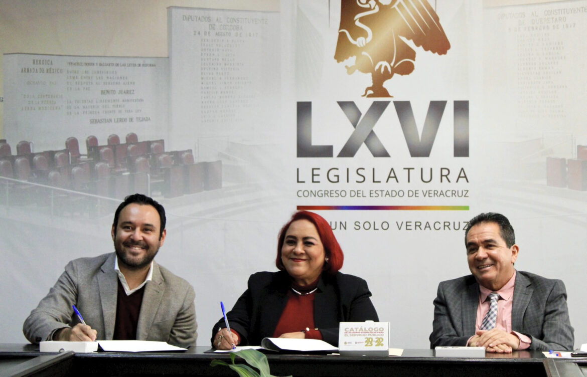 Congreso y Sefiplan firman convenio para profesionalizar a servidores públicos