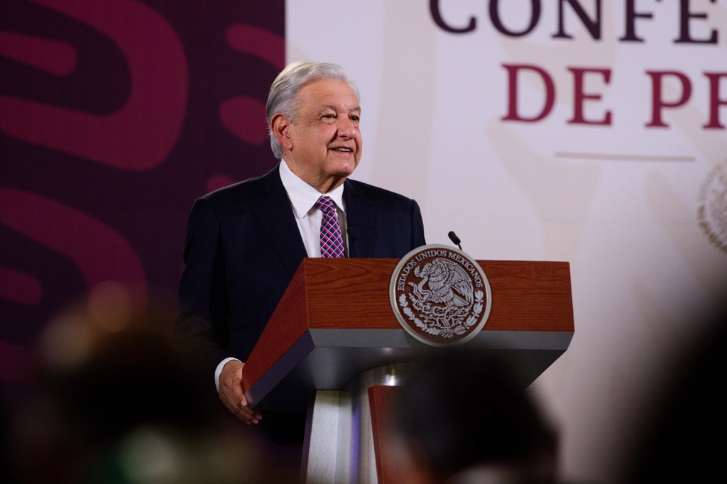 AMLO: En legado de Juárez ‘está la inspiración; es nuestra biblia laica’