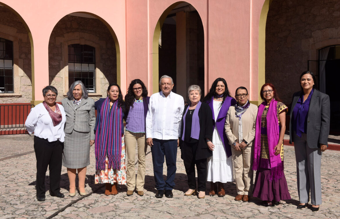 8M: AMLO y su gabinete expresan apoyo a las mujeres de México