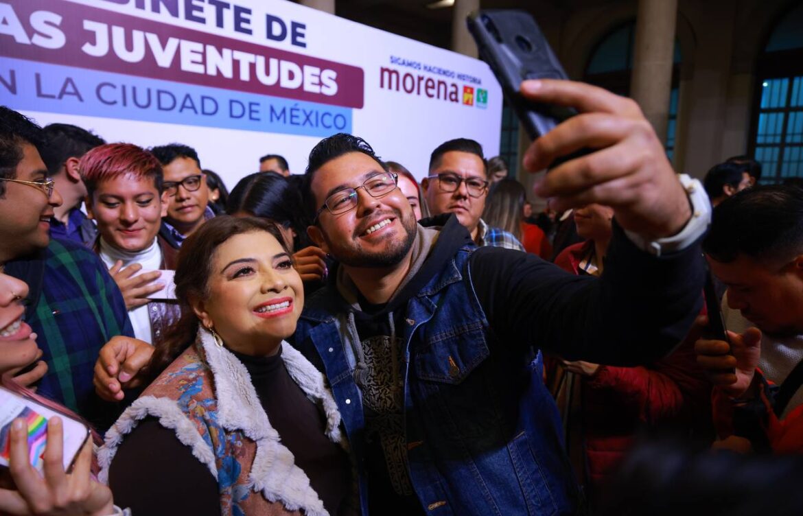 ‘Millennials’ y ‘generación Z’ prefieren a Clara Brugada sobre Taboada