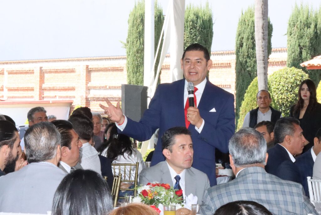 Alejandro Armenta: Trabajo coordinado para el desarrollo empresarial de Puebla