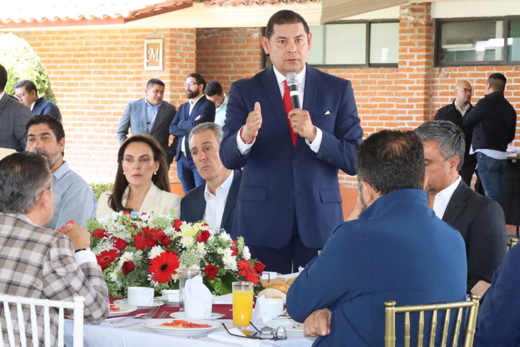 Alejandro Armenta: Trabajo coordinado para el desarrollo empresarial de Puebla