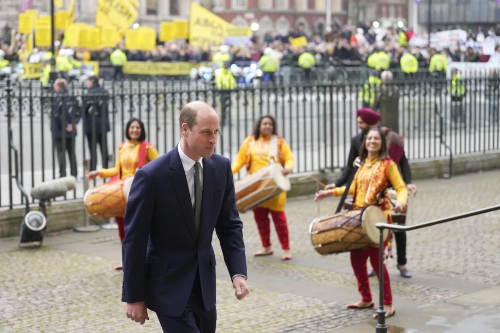 Kate Middleton pide disculpas por la manipulación de su fotografía Kate, princesa de Gales, se disculpa por alterar una foto familiar que alimentó los rumores sobre su salud.