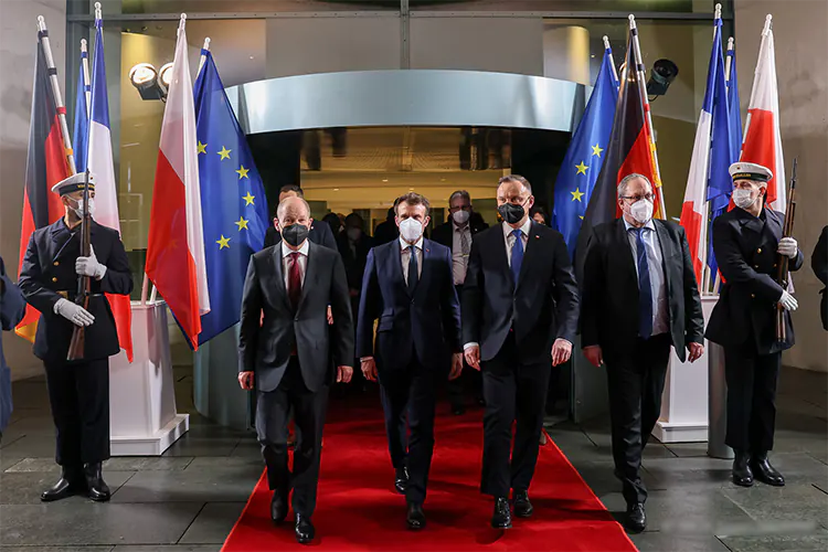 Francia, Alemania y Polonia convocan a ‘reunión de emergencia’ sobre Ucrania