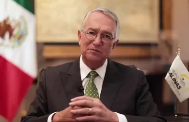 AMLO exigió a Ricardo Salinas Pliego presentar pruebas de corrupción por 500 mil mdp en programas sociales