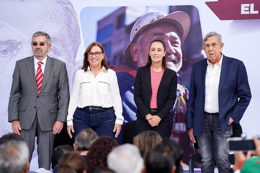 Rocío Nahle acompaña a Claudia Sheinbaum a presentación de eje energético Acude como invitada especial a la Presentación del Eje de Gobierno: República Soberana y con Energía Sustentable encabezada por la Dra. Claudia Sheinbaum.