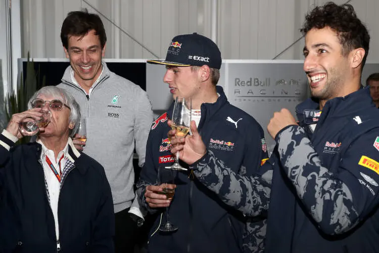 Toto Wolff ‘jura’ que Verstappen llegará a Mercedes