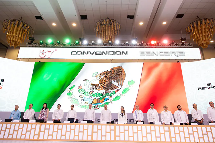 Ramírez de la O: hay condiciones para seguir construyendo un México próspero