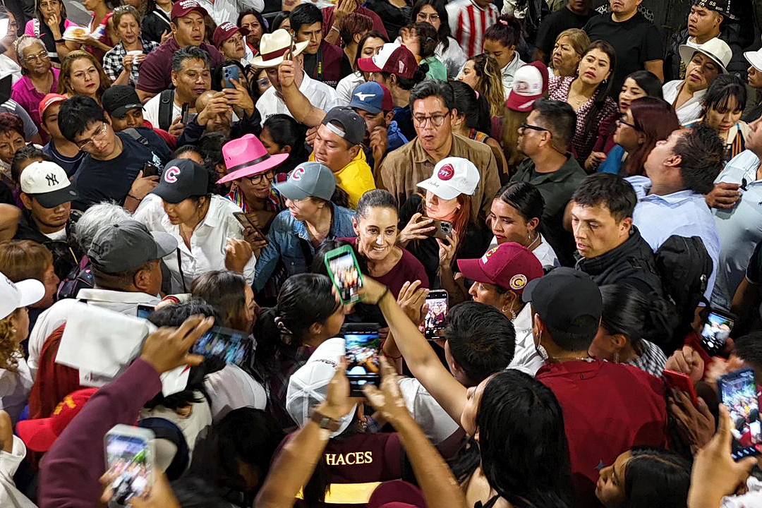 Claudia Sheinbaum arranca su último mes de campaña junto a 180 mil personas