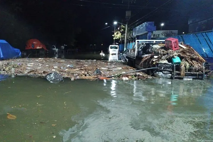 Chetumal, Quintana Roo, amanece inundado por fuertes lluvias