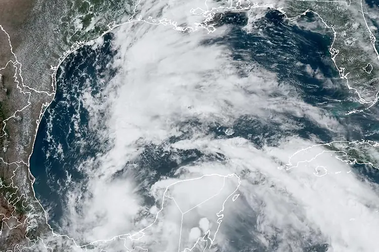 Ciclón tropical 1 traerá lluvias intentas al sursureste del país