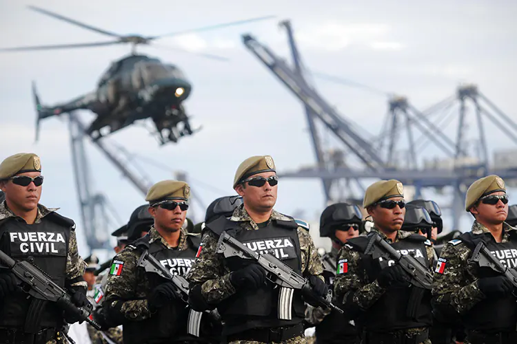 Disuelven a Fuerza Civil en Veracruz tras agresión en Perote