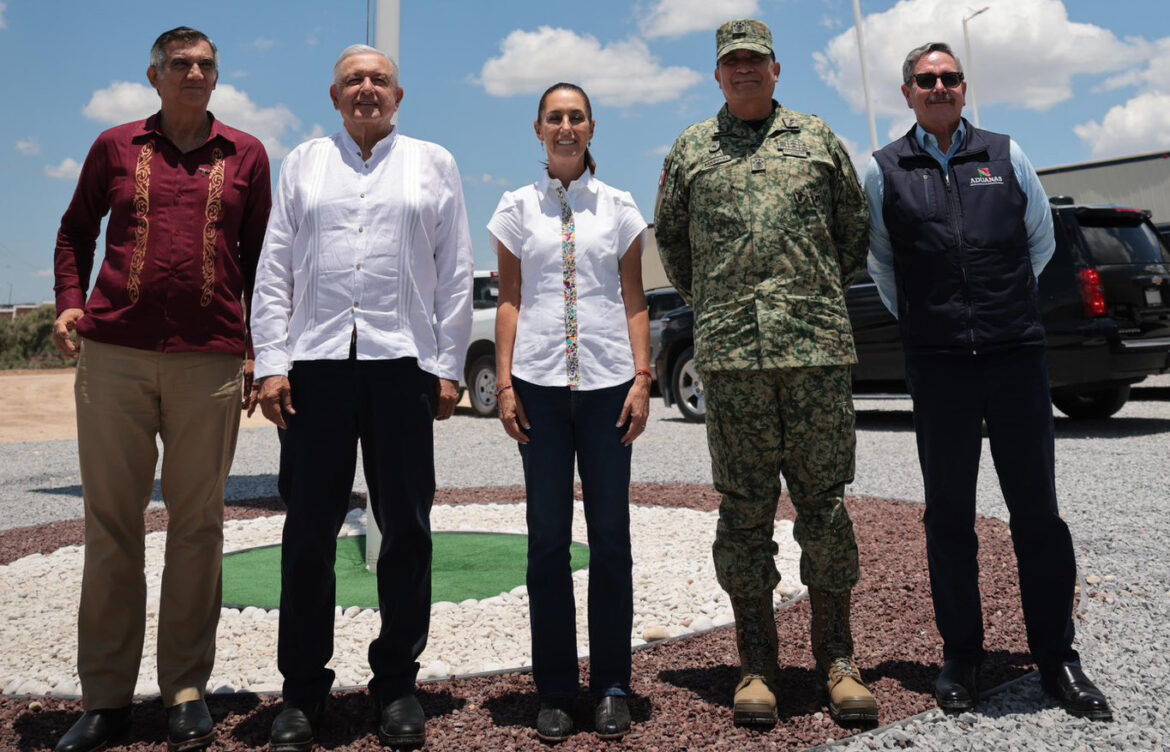 Claudia Sheinbaum recorre junto a AMLO el nuevo centro de aduanas de México en Tamaulipas