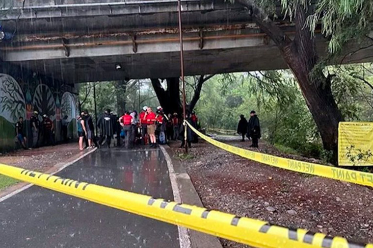 Fallecen tres menores en Nuevo León por fuertes lluvias