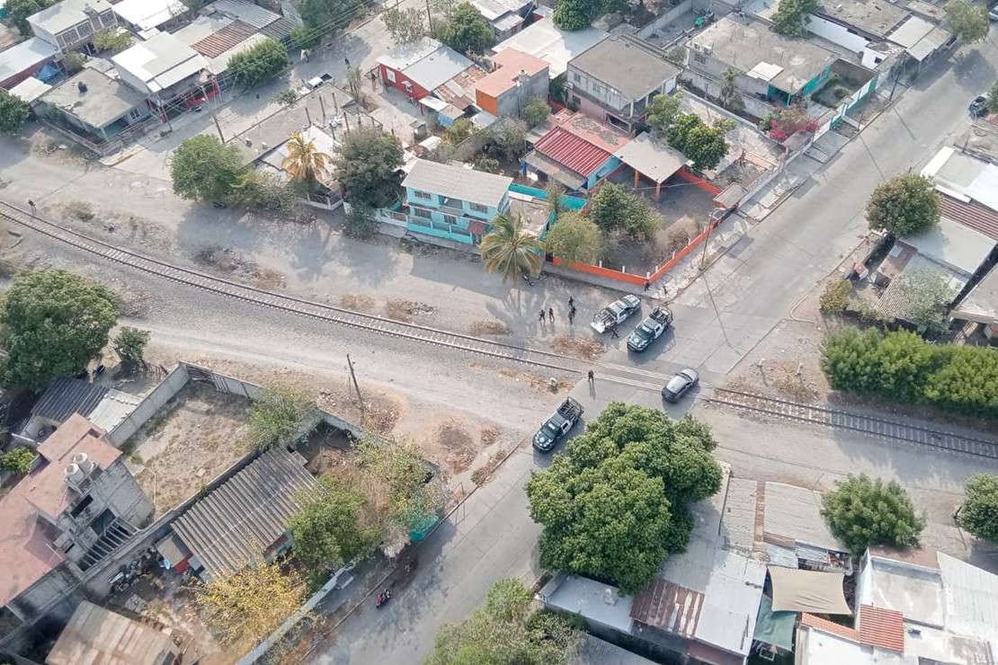 Enfrentamiento entre civiles armados y policías en Tierra Blanca, Veracruz