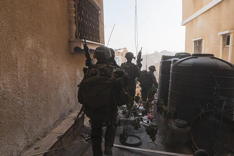Mueren ocho soldados israelíes en explosión en Rafah: FDI