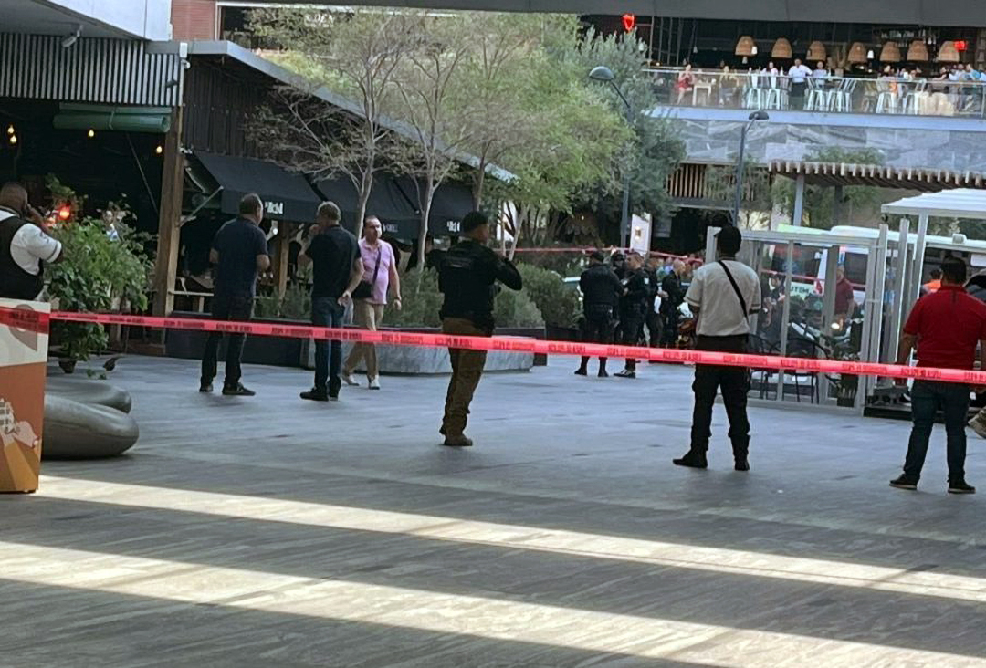 Balacera en Plaza Andares, en Zapopan; al menos dos heridos