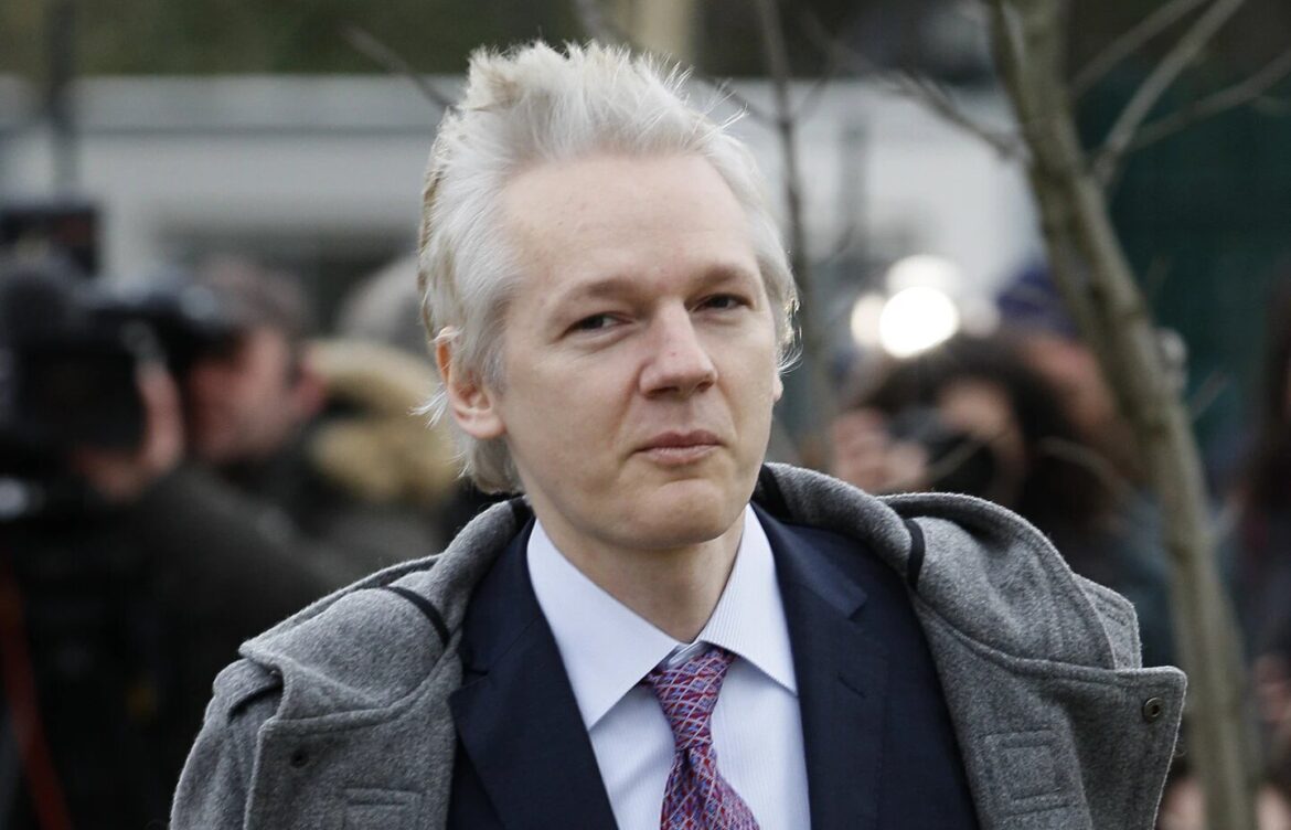 Julian Assange logra acuerdo con EU para declararse culpable