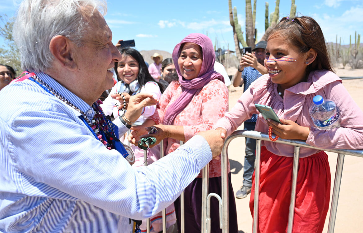 AMLO supervisa el Plan de Justicia del Pueblo Seri