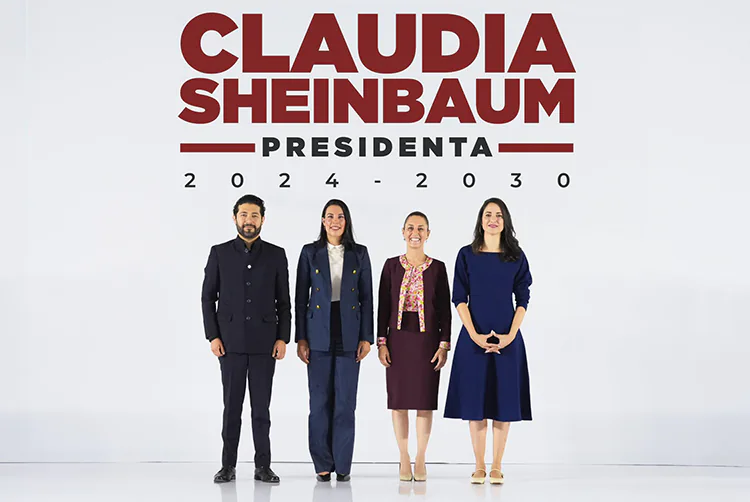 Presenta Sheinbaum a tres nuevos y jóvenes integrantes de su gabinete