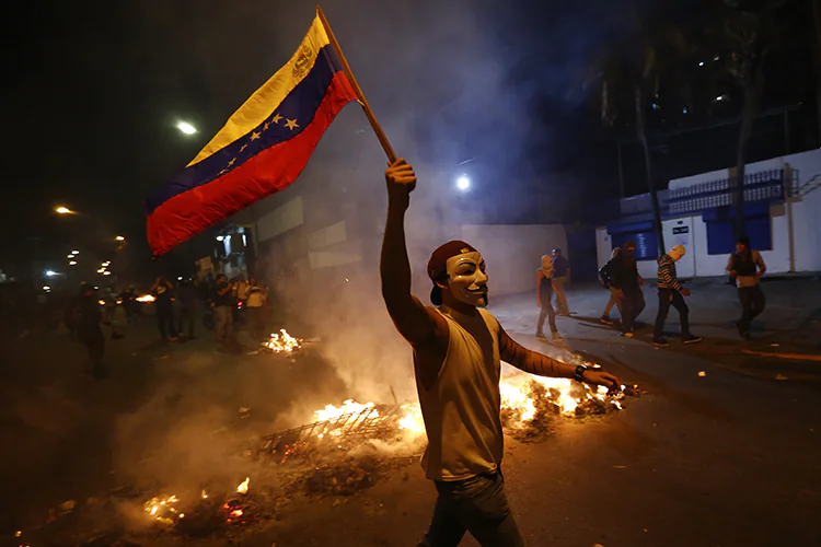 Denuncian en Venezuela 71 detenciones arbitrarias de cara a las elecciones presidenciales