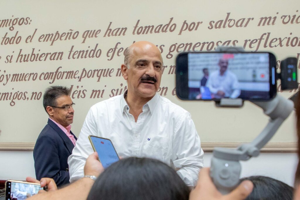 Ricardo Ahued Bardahuil, H. Ayuntamiento de Xalapa, Presidente municipal, Edil, Xalapa, Veracruz,