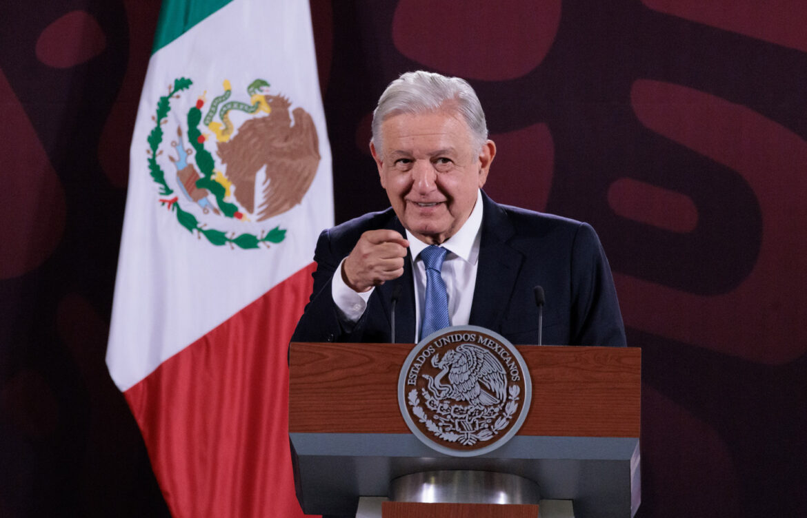 Economía nacional es fuerte y resiste especulaciones de calificadoras: AMLO