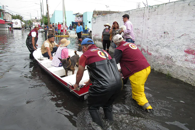 Continúa Chalco en emergencia por lluvias e inundaciones