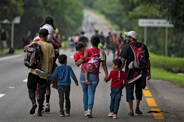 Informa AMLO que mañanera del 19 de agosto será en honor a migrantes mexicanos