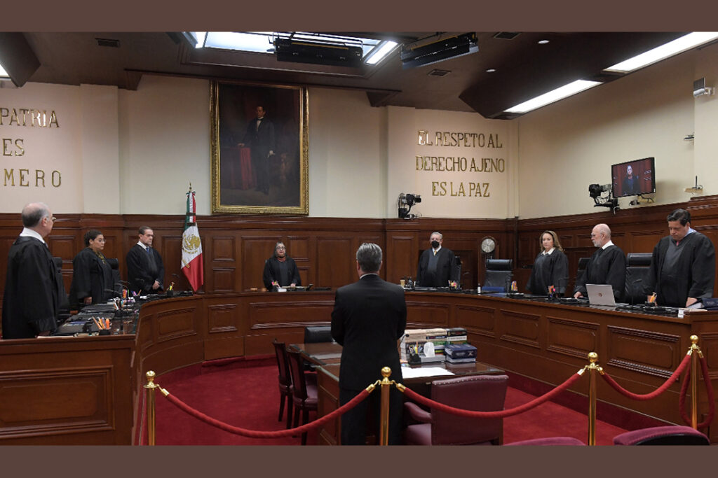 La sesión del Pleno de #LaCorte, programada para este martes 20 de agosto, se suspende, debido a que las ministras y ministros sostendrán una sesión privada en la sede principal del Alto Tribunal.https://t.co/2QwxQZHPeo pic.twitter.com/JSqmc1gUfi— Suprema Corte (@SCJN) August 20, 2024