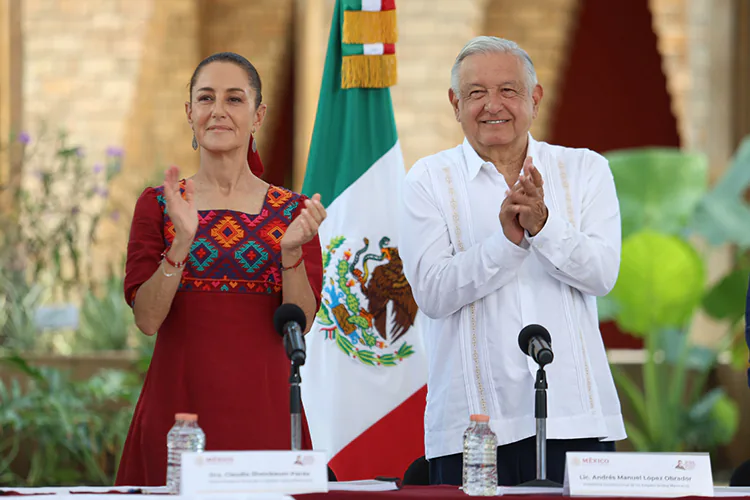 Promete AMLO inaugurar libramiento a Puerto Vallarta antes de terminar sexenio