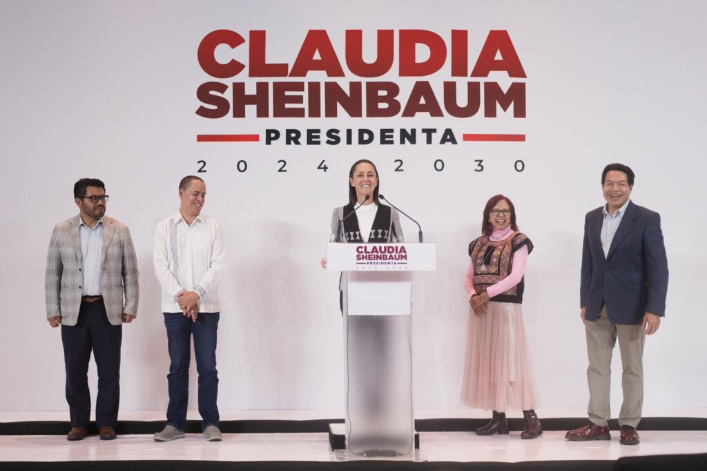 Claudia Sheinbaum sostuvo un encuentro con las y los gobernadores de Baja California Sur, Chihuahua, Nayarit y Sinaloa; así como los representantes de los gobiernos de Baja California y Sonora