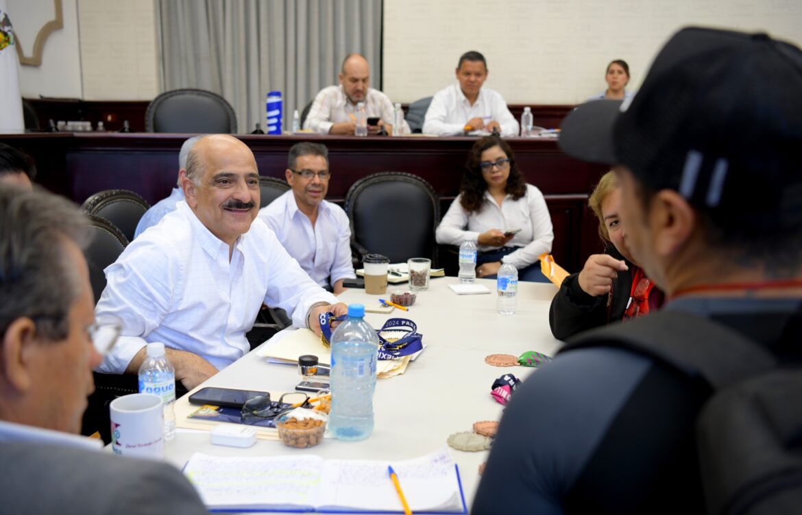 Encabeza Ricardo Ahued lunes de audiencias ciudadanas
