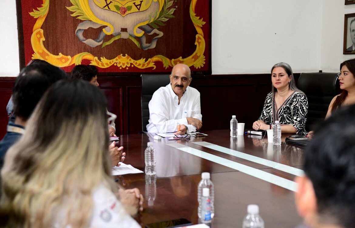 Encabeza Ricardo Ahued reunión con integrantes del Coplademun