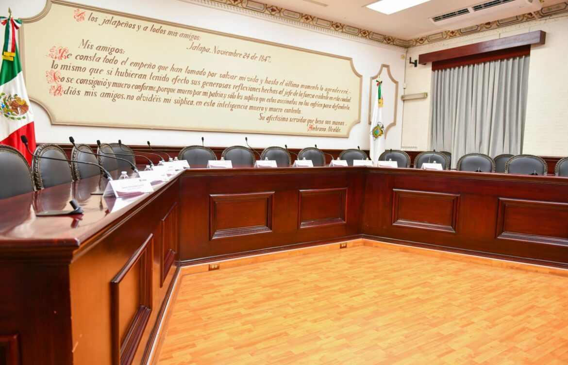 Invita Ayuntamiento de Xalapa a Cabildo en Sesión Abierta