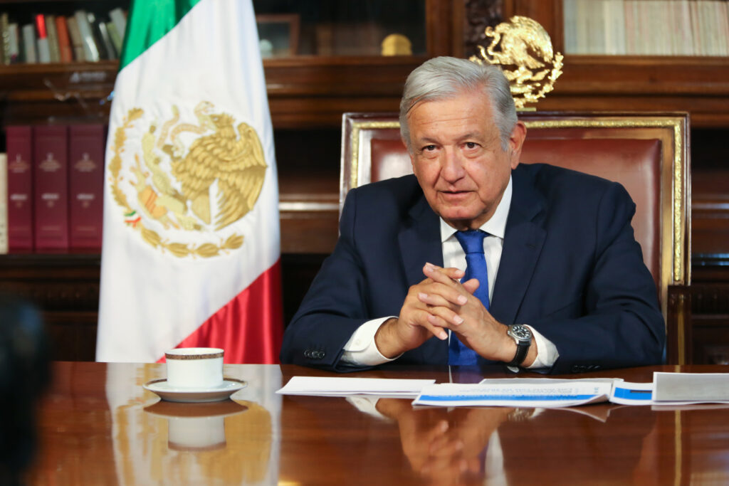 huracán John
