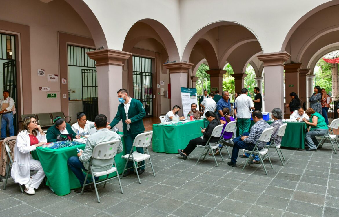 Trabajan IMSS y Ayuntamiento por entornos laborales seguros y saludables