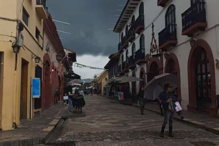 Clima: Se esperan lluvias intensas en Chiapas y Oaxaca