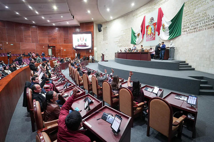 Congreso de Oaxaca es el primero del país en aprobar la reforma judicial de AMLO