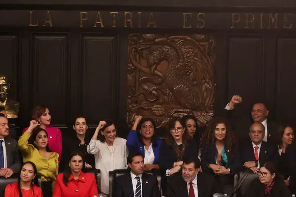 El Senado aprueba en lo general la iniciativa para replantear el sistema judicial de México