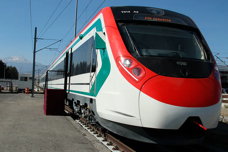 México y Unión Europea acuerdan crear tren ligero entre CDMX y Edomex: SICT