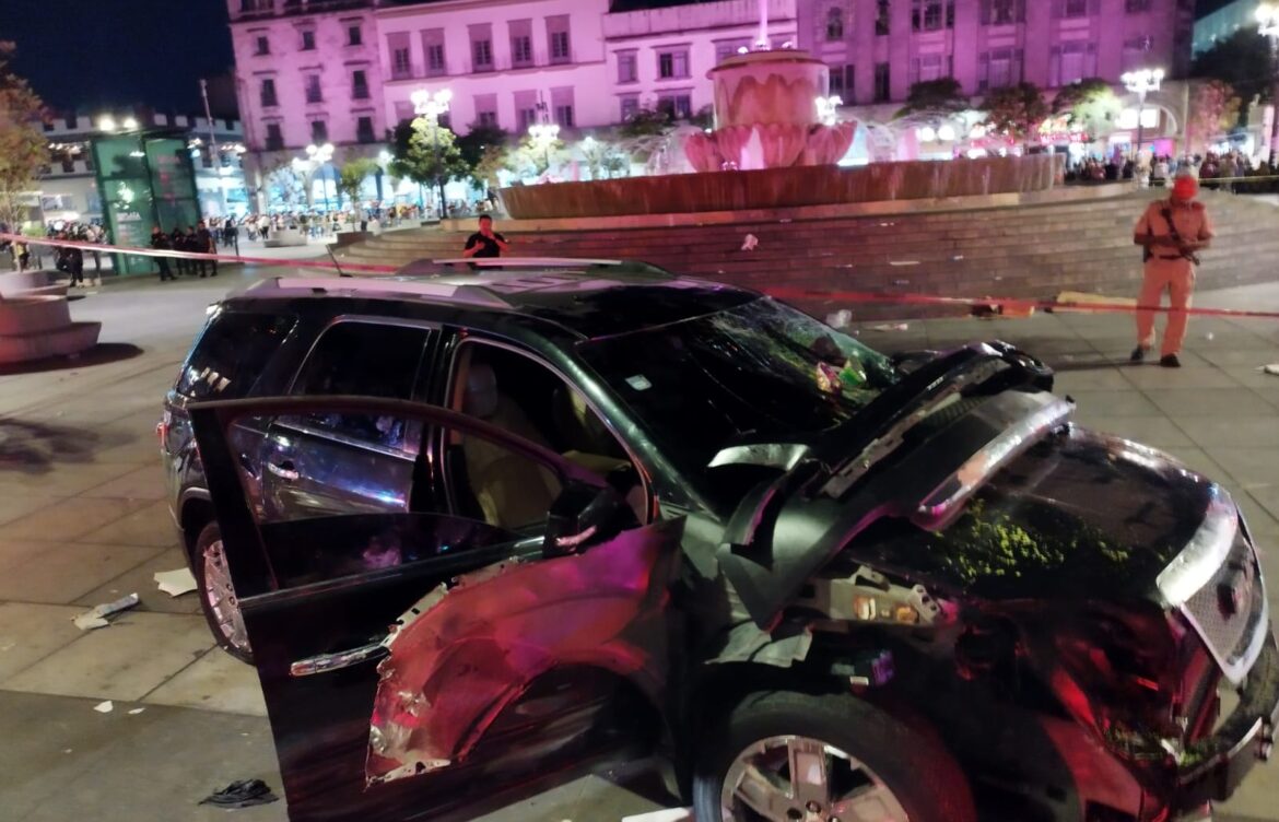 Arrollan a 16 personas afuera de la Catedral de Guadalajara