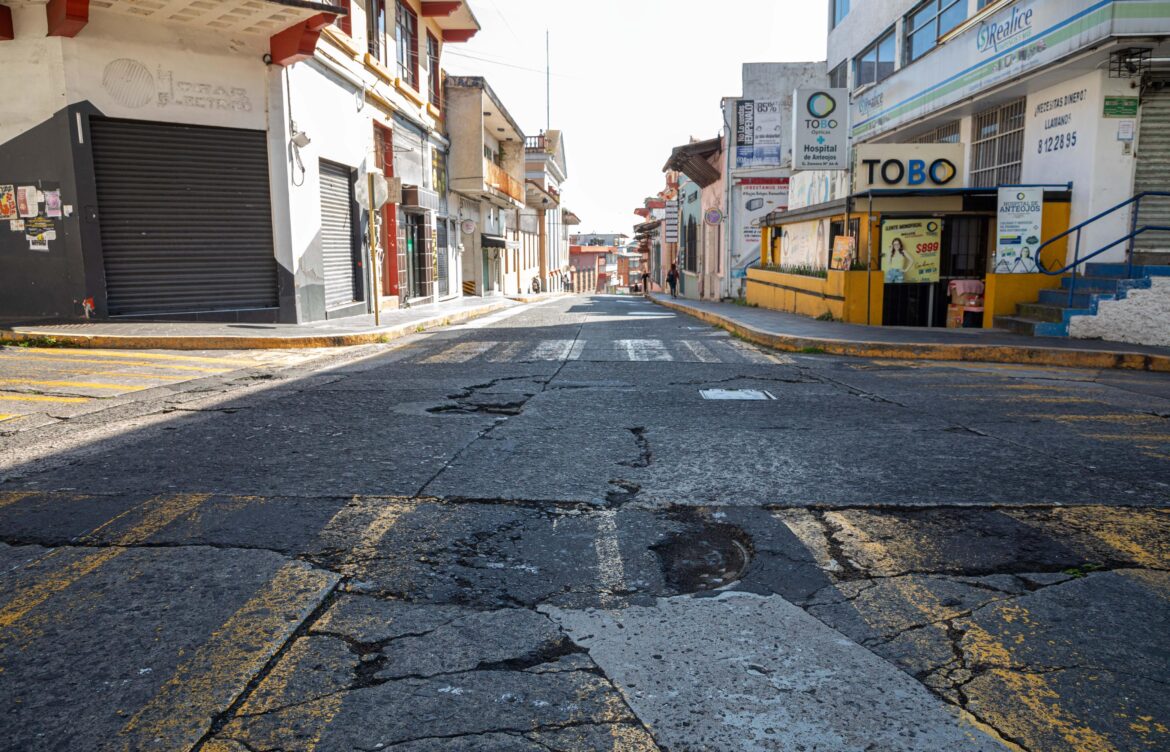 Por rehabilitación de pavimento, se cerrará a la circulación la esquina de Zamora y Mata