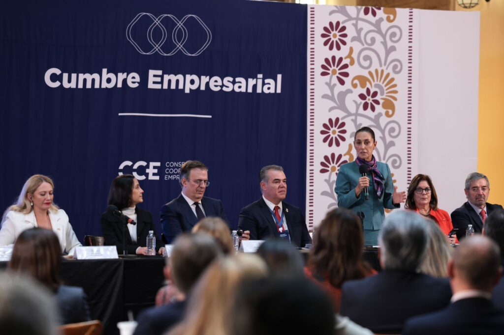 Conferencia de prensa sobre resultados de la cumbre Diálogo CEO México-Estados Unidos https://t.co/YNPbR8yJ4a— Claudia Sheinbaum Pardo (@Claudiashein) October 15, 2024